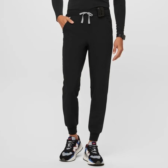 Figs Other - FIGS Black Tansen Jogger Scrub Regular Pants Size Medium